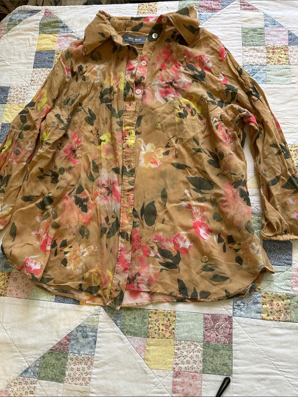 Lightweight Floral Tan Button-Up Blouse